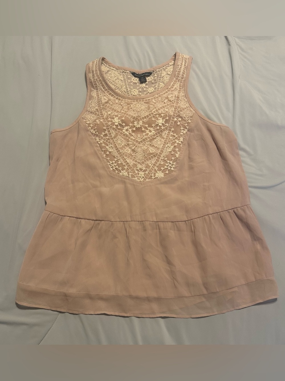 American Eagle Outfitters Lace Yoke Sleeveless Tank - Blush